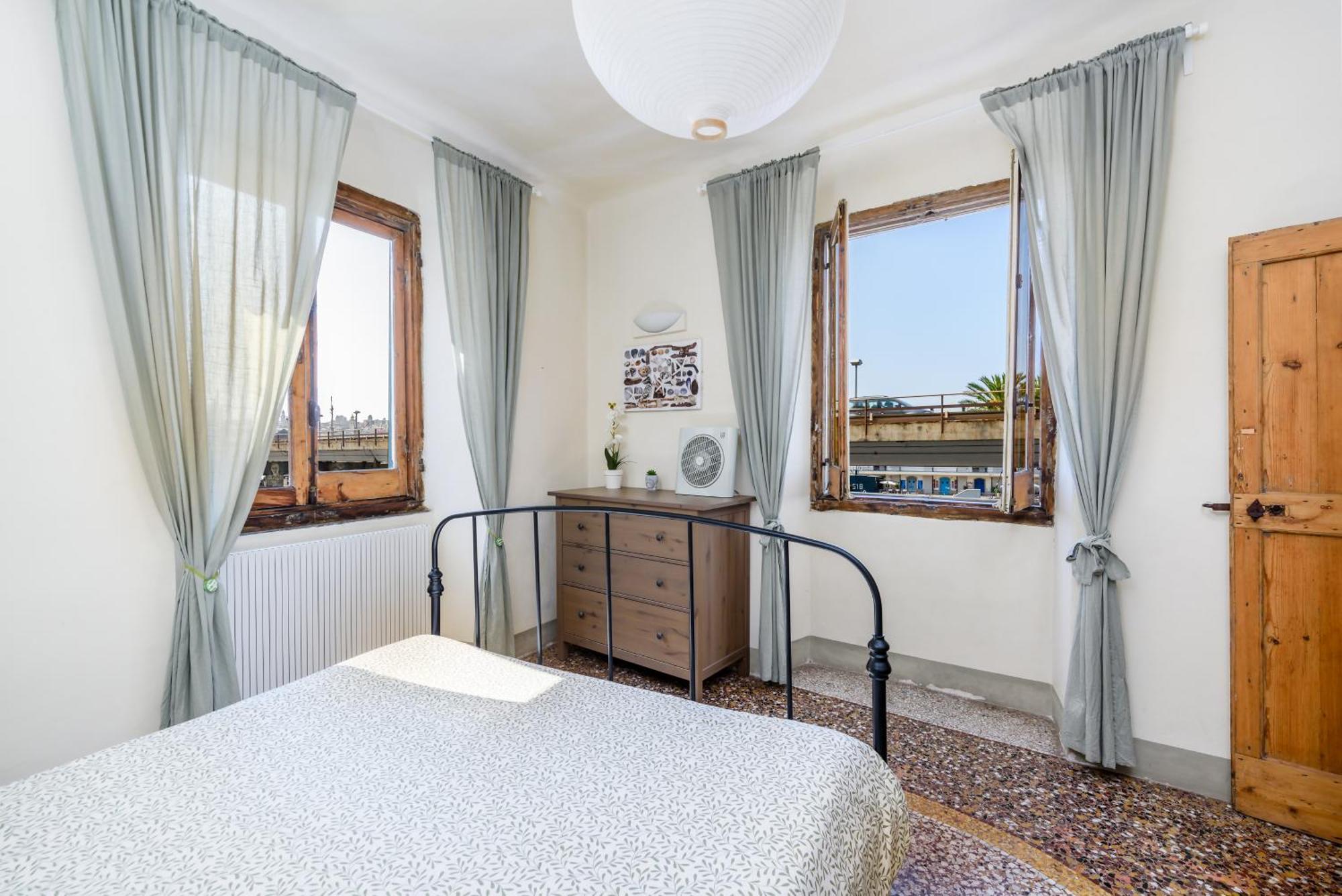 Apartment Grazioso Trilocale Vicino Museo Galata Genua